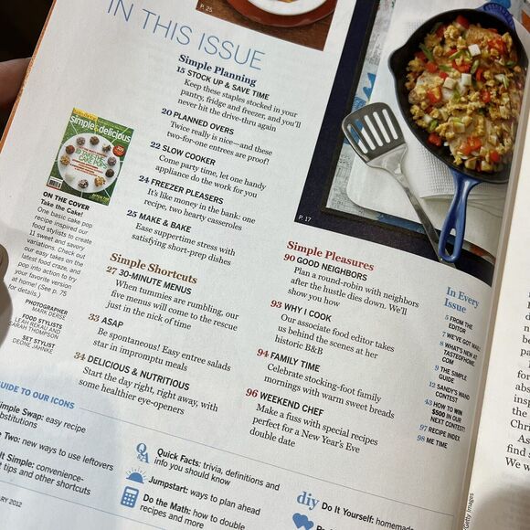 Lot Of 4 Taste Of Home Back Issues Recipes Magazines 2012 3 Holiday Magazines - Picture 9 of 11